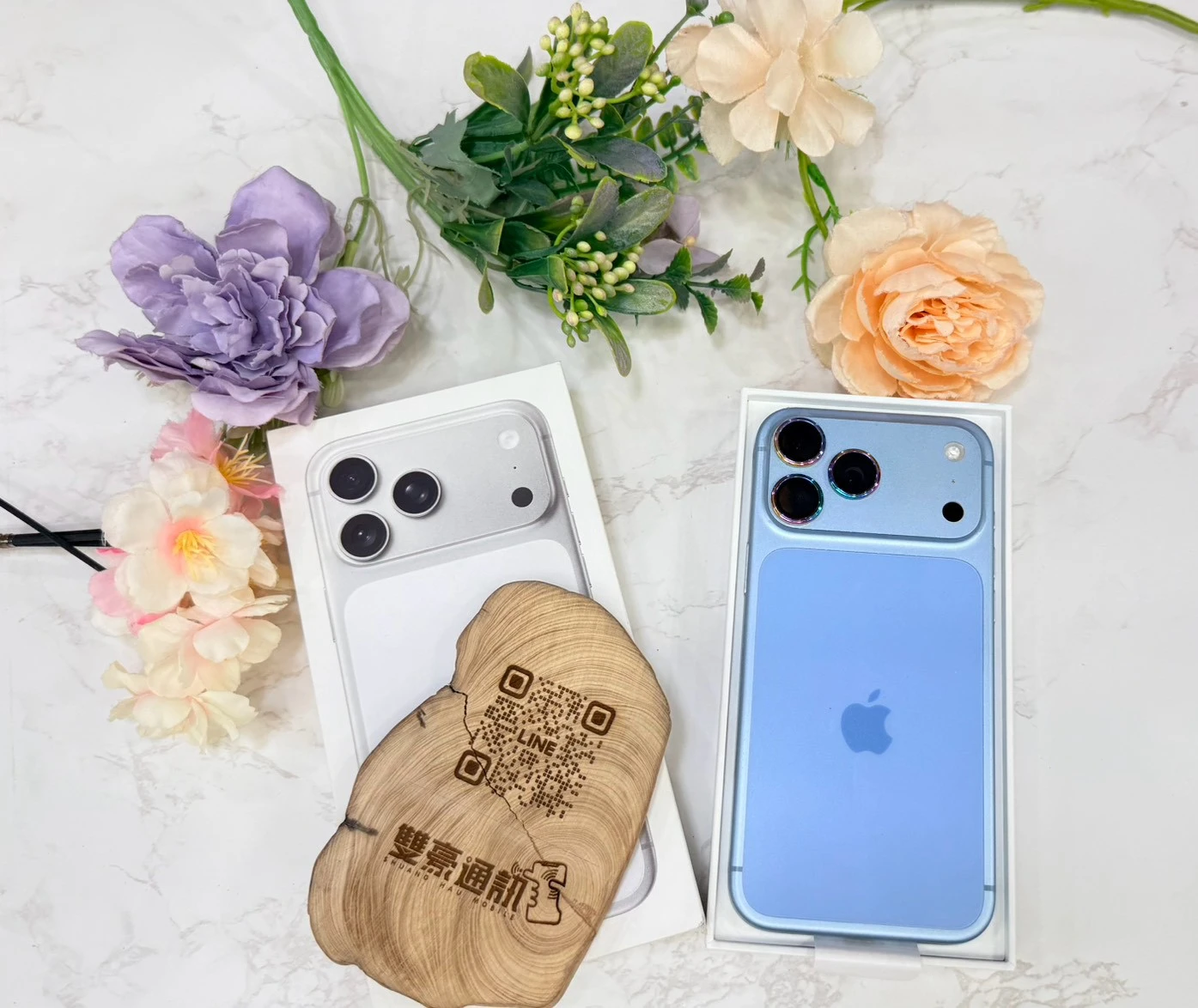 iPhone 17 Pro max 256g 銀 電池100% 循環 175 (全機包膜 已貼鏡頭貼)保固到2026/11/13 有盒裝有配件