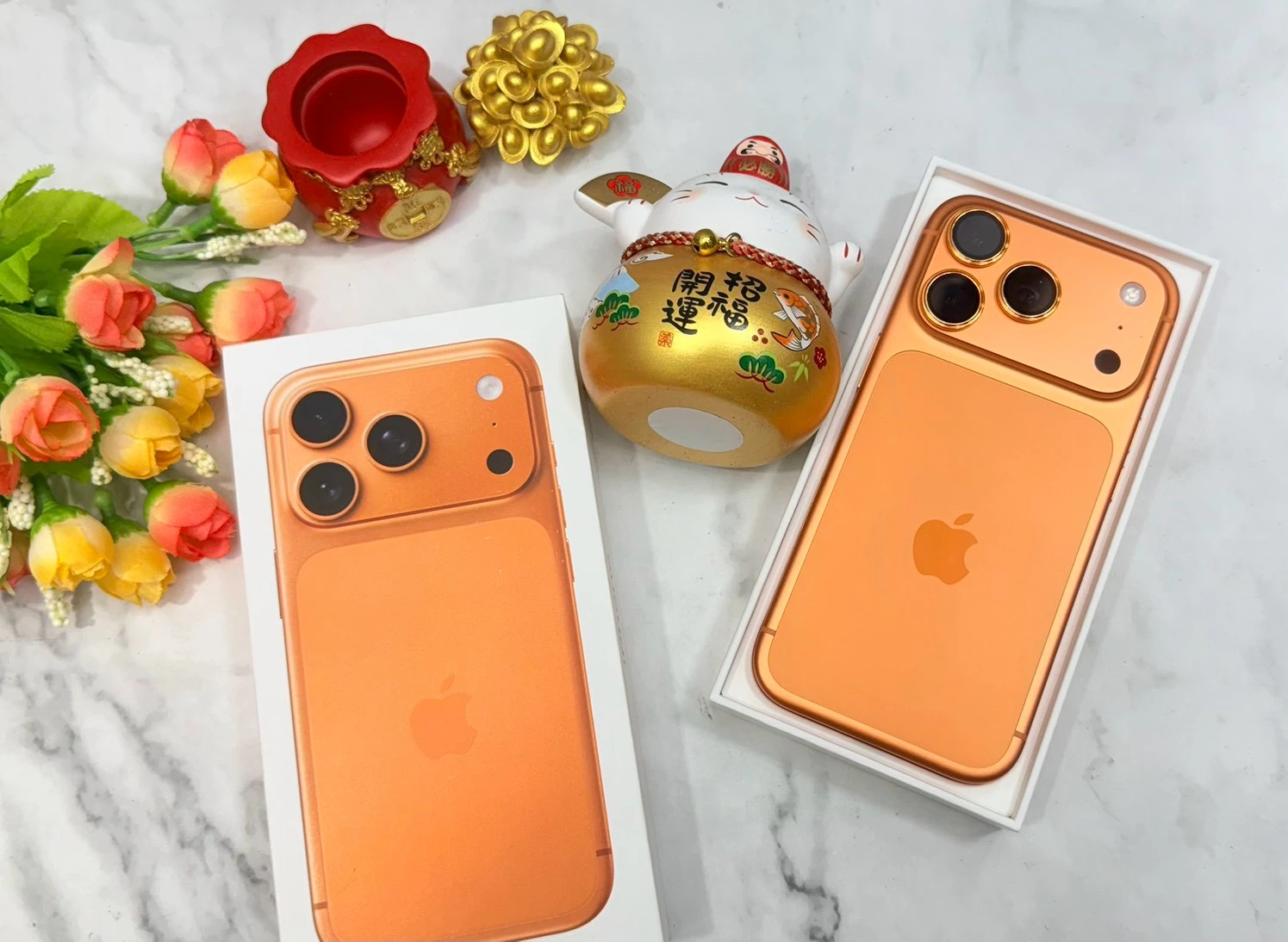 iPhone 17 Pro 512g 橘 電池90% 邊框有兩角微微傷 有盒裝有配件