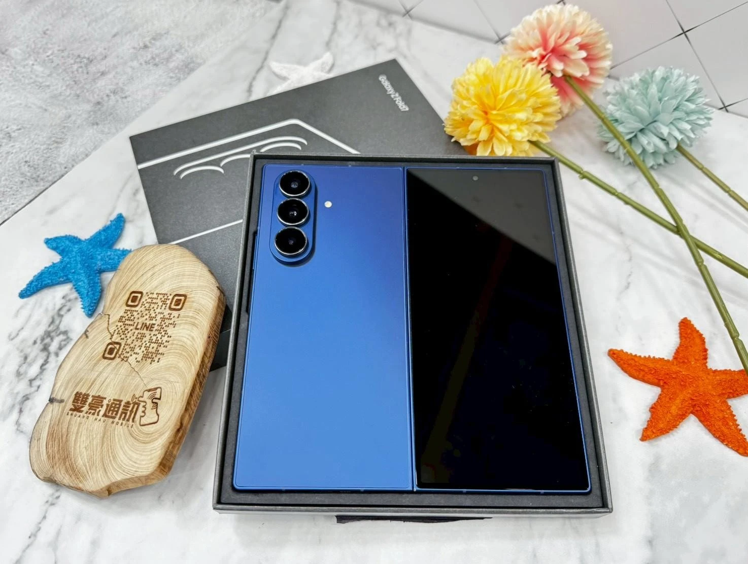 SAMSUNG Galaxy Z Fold7 (12+512G) 藍 轉軸處小傷 有盒裝有配件