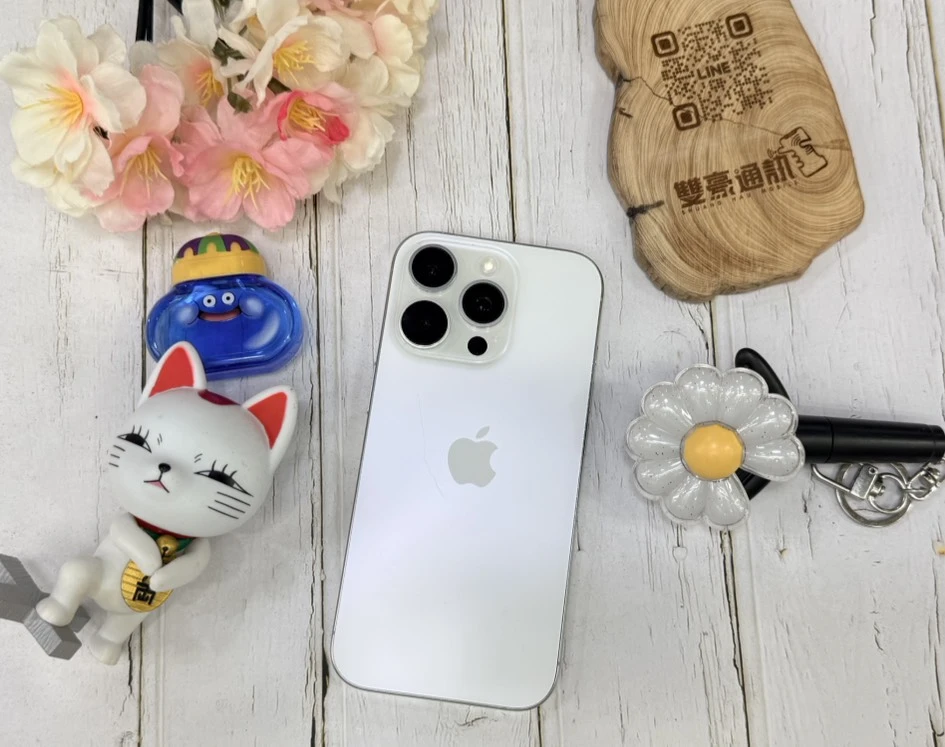 iPhone 16 Pro 256G 白 電池90% 全機原廠 全機無傷 有盒裝有配件