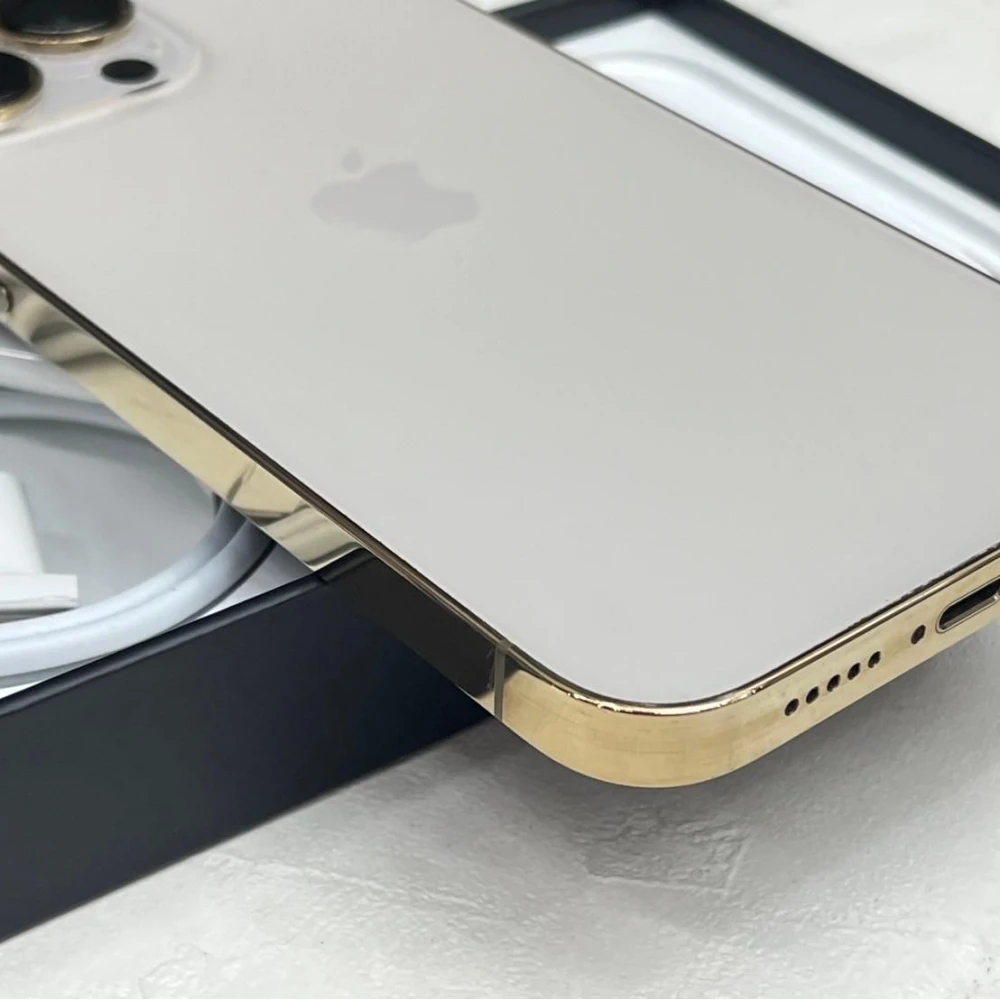 iPhone 13 pro 128g 金 電池100% 有盒裝有配件