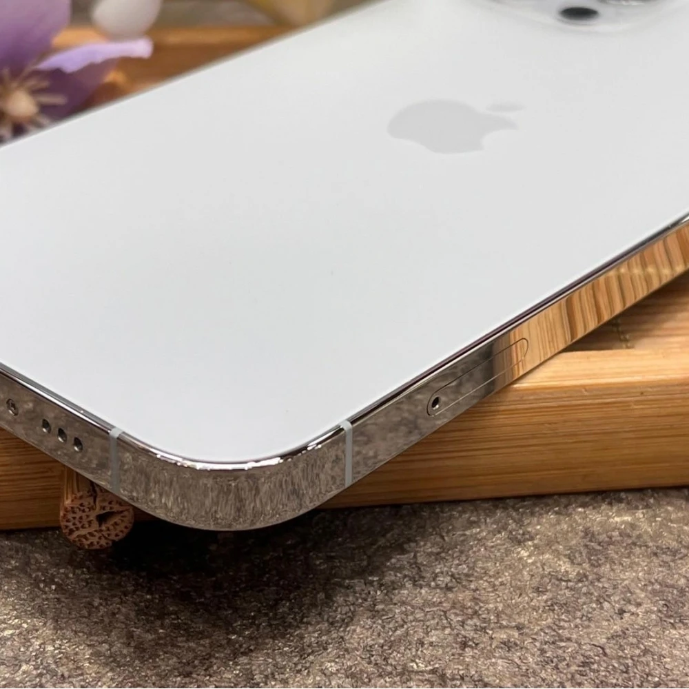 iPhone 12 pro 128g 白 電池80% 有盒裝有配件