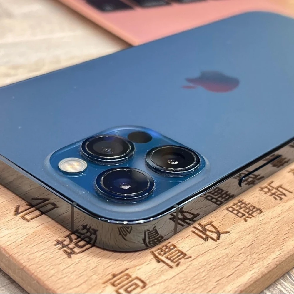 iPhone 12 Pro 256g 藍 電池100% 無盒裝有配件