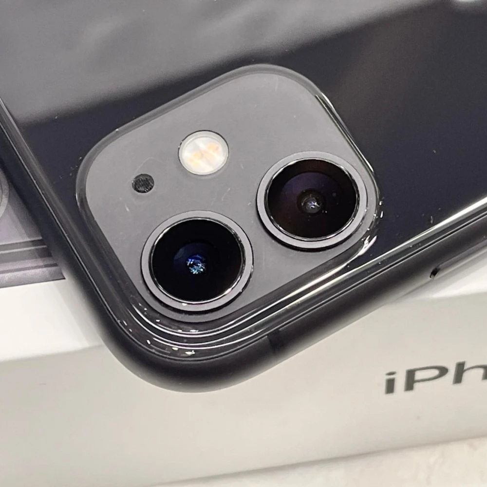 iPhone 11 256g 黑 電池77%  有盒裝有配件