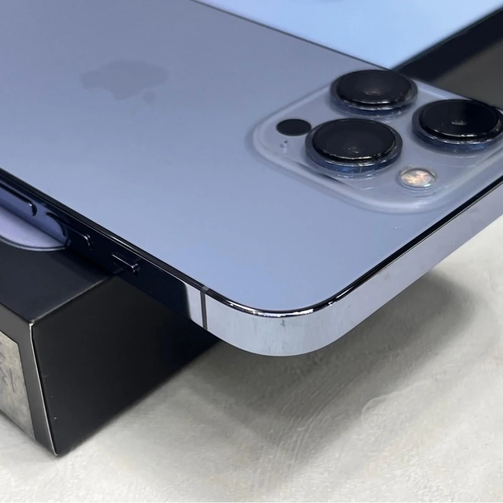 iPhone 13 pro 256g 藍 電池86% 有盒裝有配件