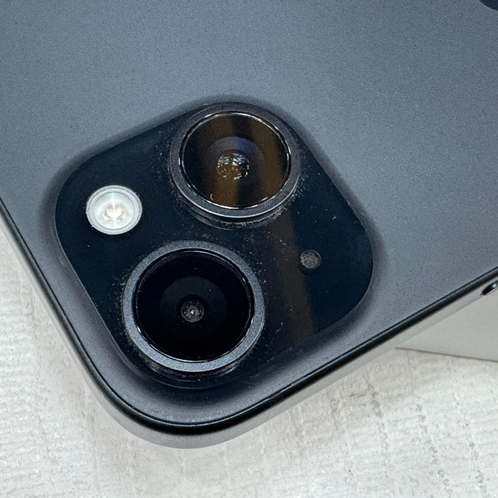 iPhone 15 128 黑 電池98%  保固到2025/07/03 有盒裝有配件 