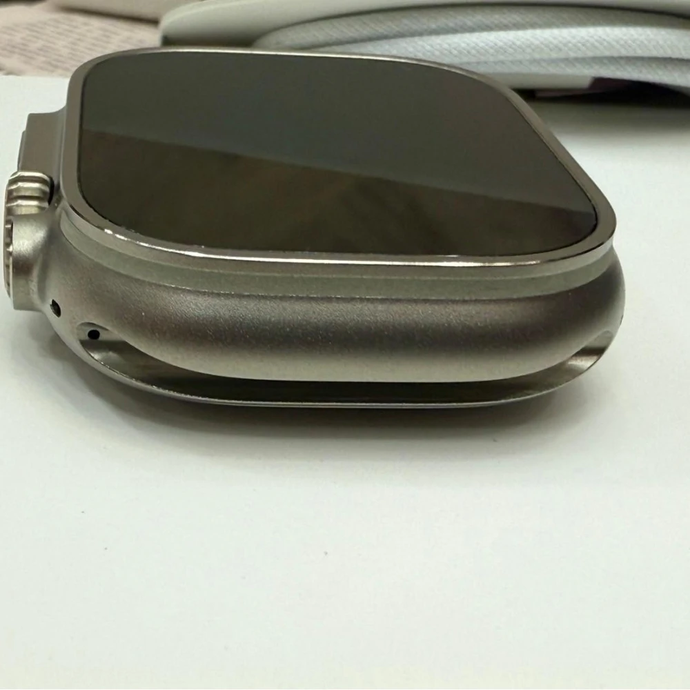 Apple Watch Ultra 1 49mm LTE版 電池100% 原色 附贈高山錶帶 有盒裝