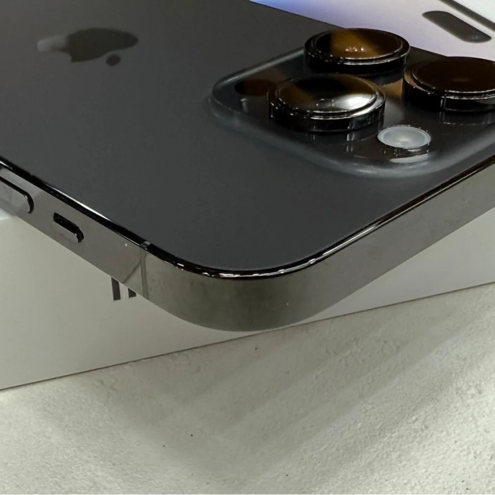 iPhone 14 Pro 256g 黑 換過原廠相機 電池86% 有盒裝有配件