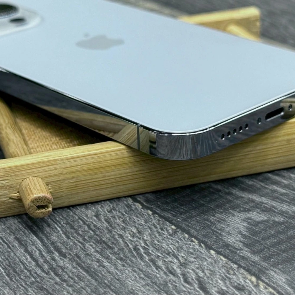 iPhone 13 Pro 128g 藍 電池85% 換過相機 無盒裝有配件 