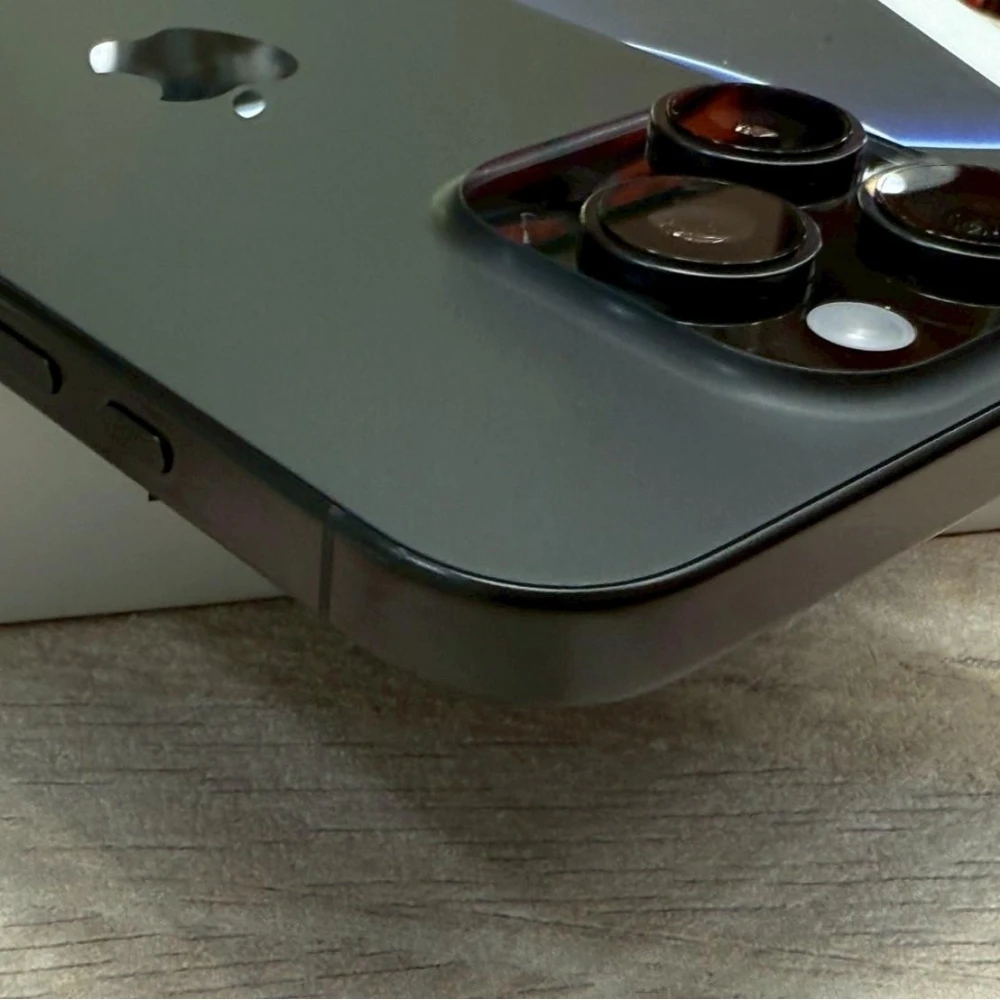 iPhone 16 pro 256g 黑 電池100% 循環0次 全新僅拆封 保固到2026/04/
