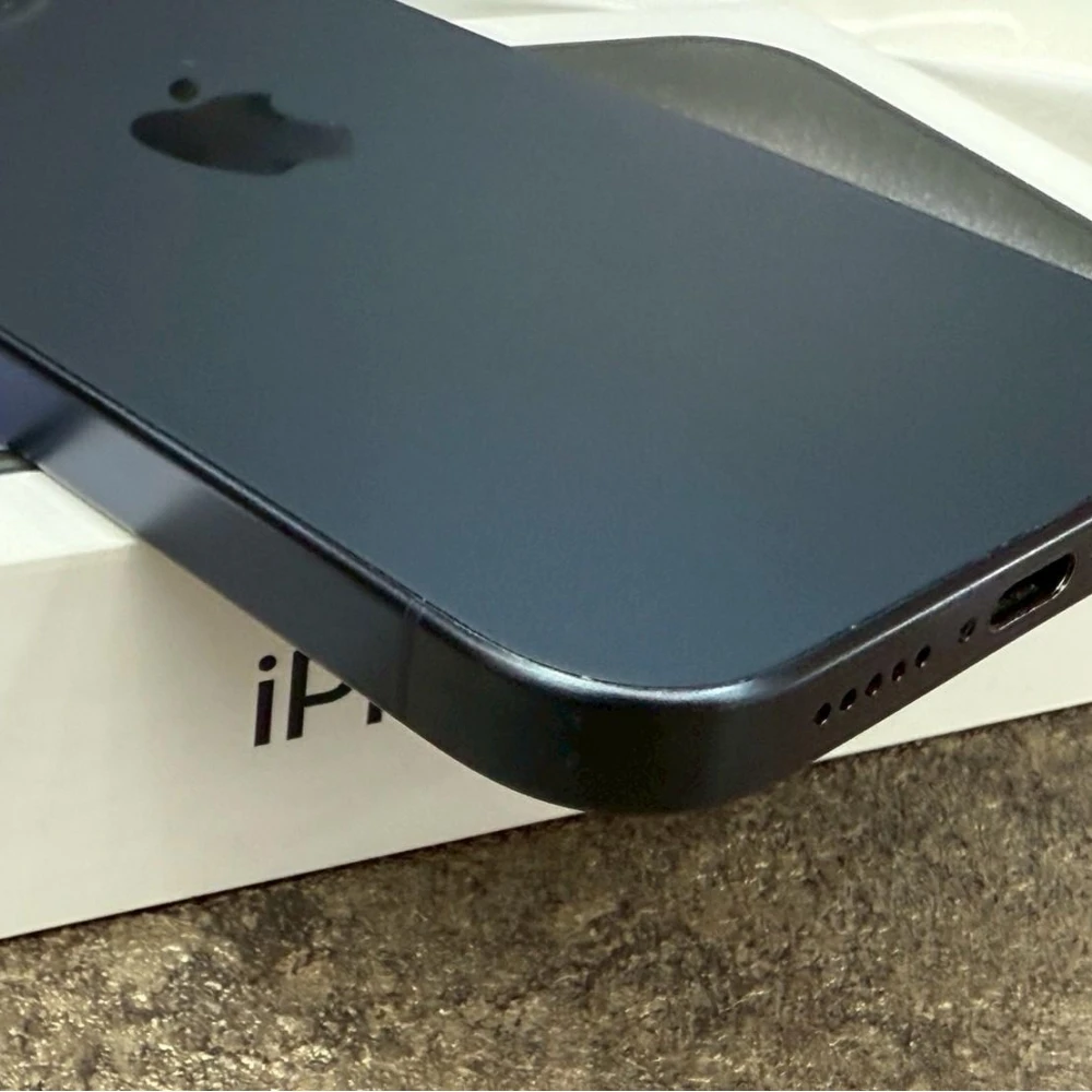 iPhone 15 pro 256g 藍 電池90% 有盒裝有配件