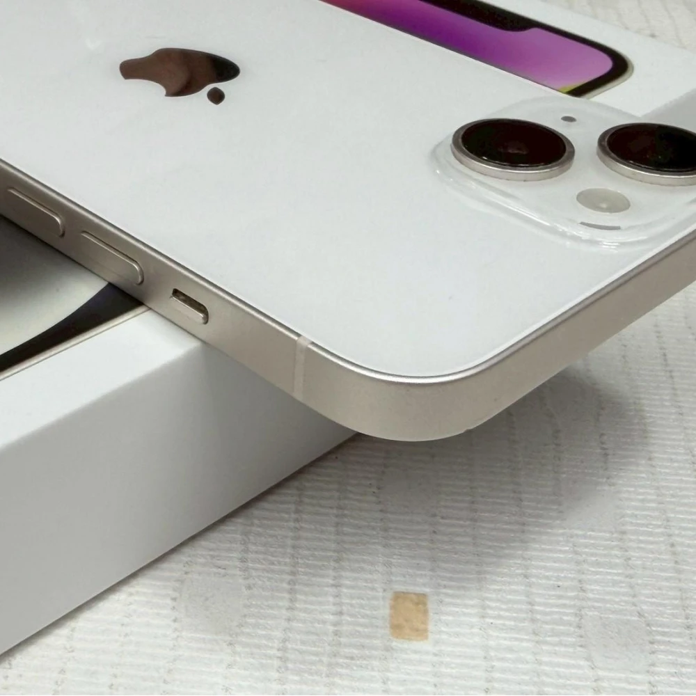iPhone 14 256g 白 電池72% 有盒裝有配件