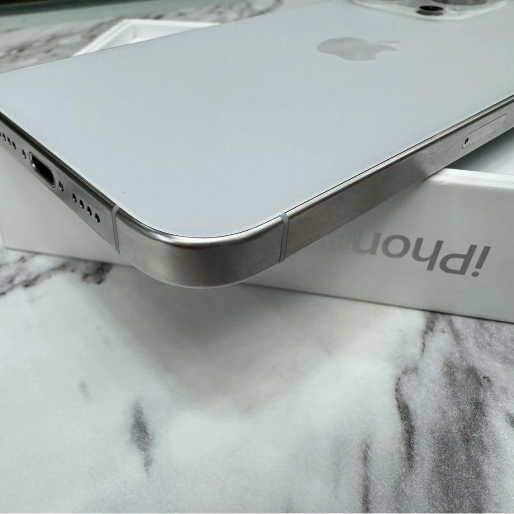 iPhone 15 Pro max 512g 白 電池83% (全機無傷)有盒裝有配件