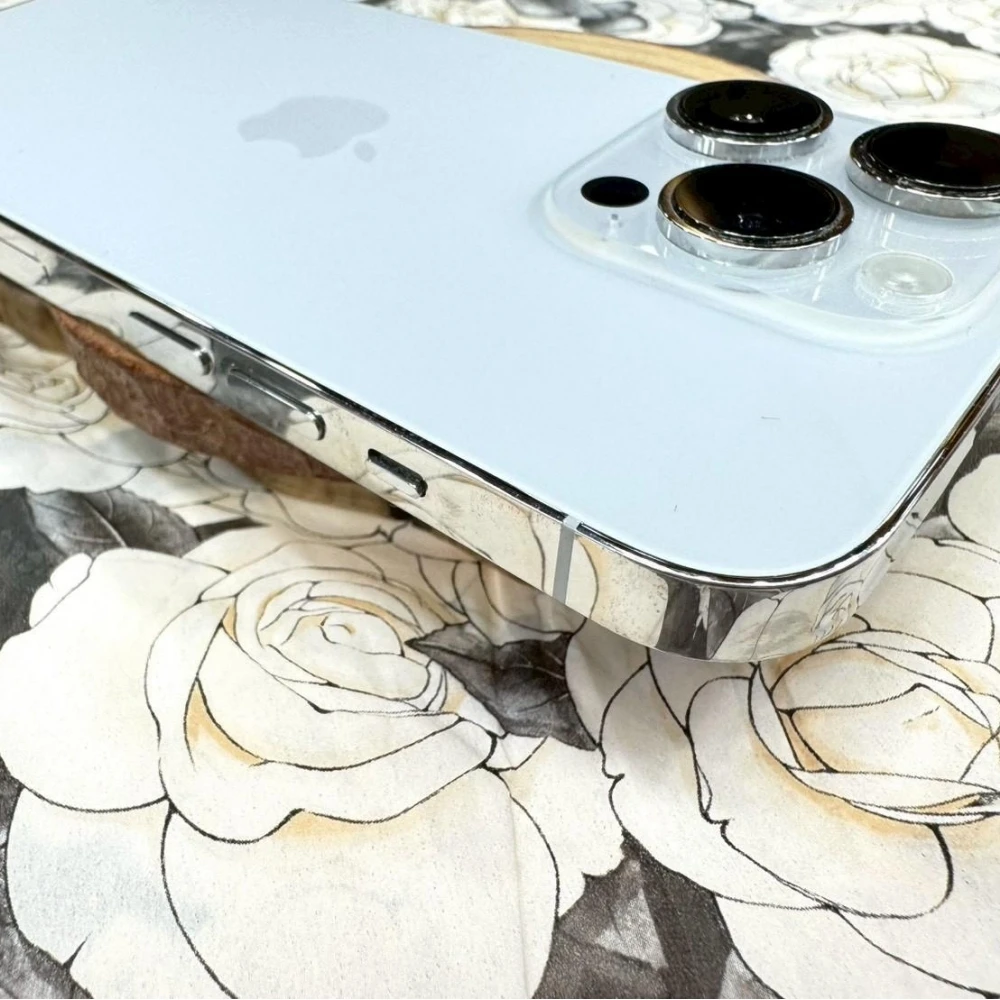 iPhone 14 pro 256G 白 電池87% (換過原廠電池和原廠螢幕) 無盒裝有配件