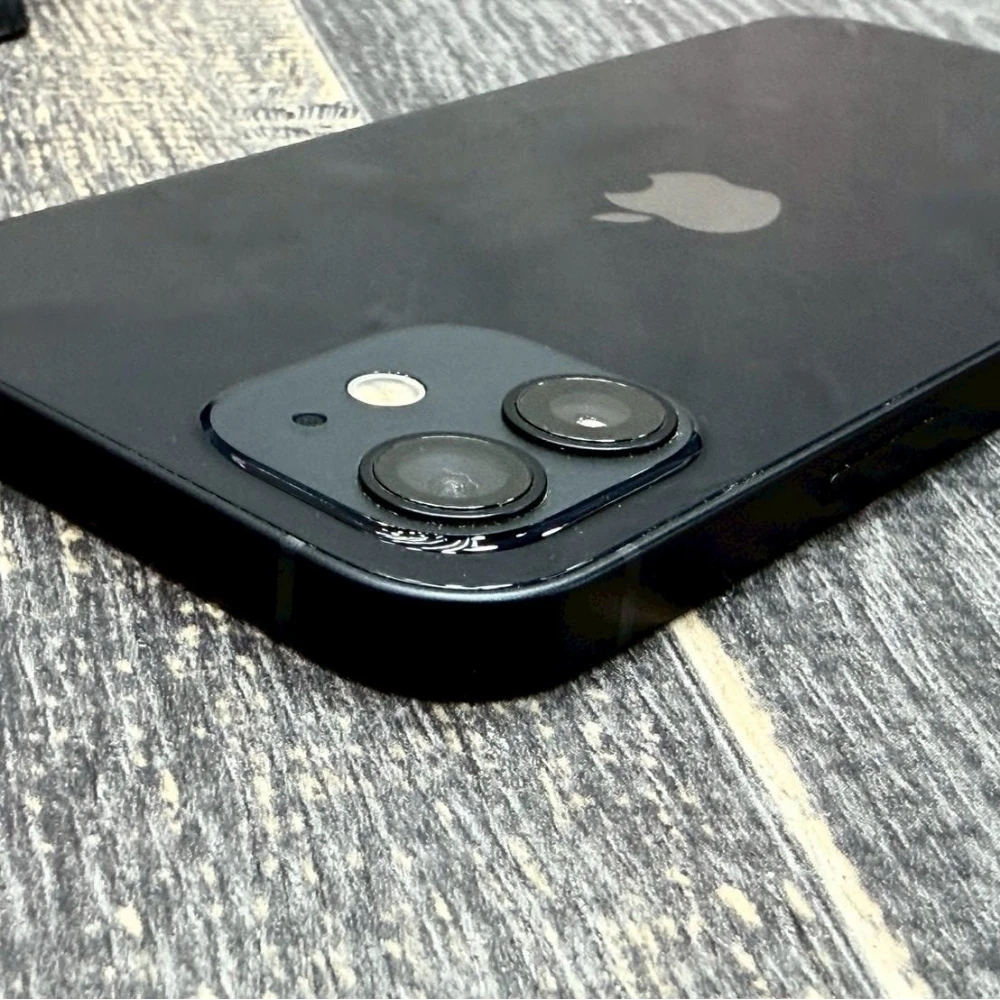 iPhone 12 64g 黑 電池77% 無盒裝有配件