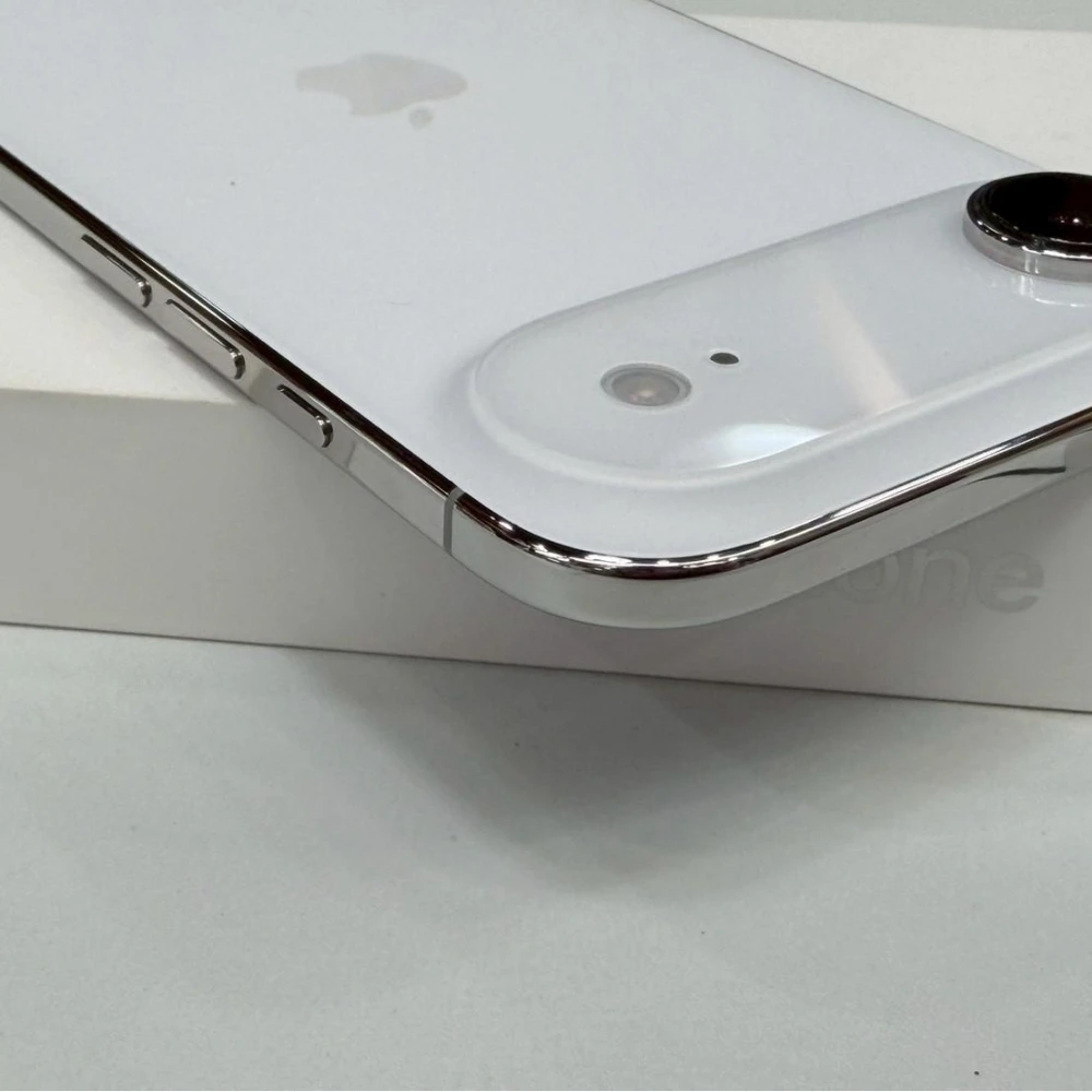 iPhone 17 Air 256g 白 電池100% 循環189次 保固到2026/11/22 有