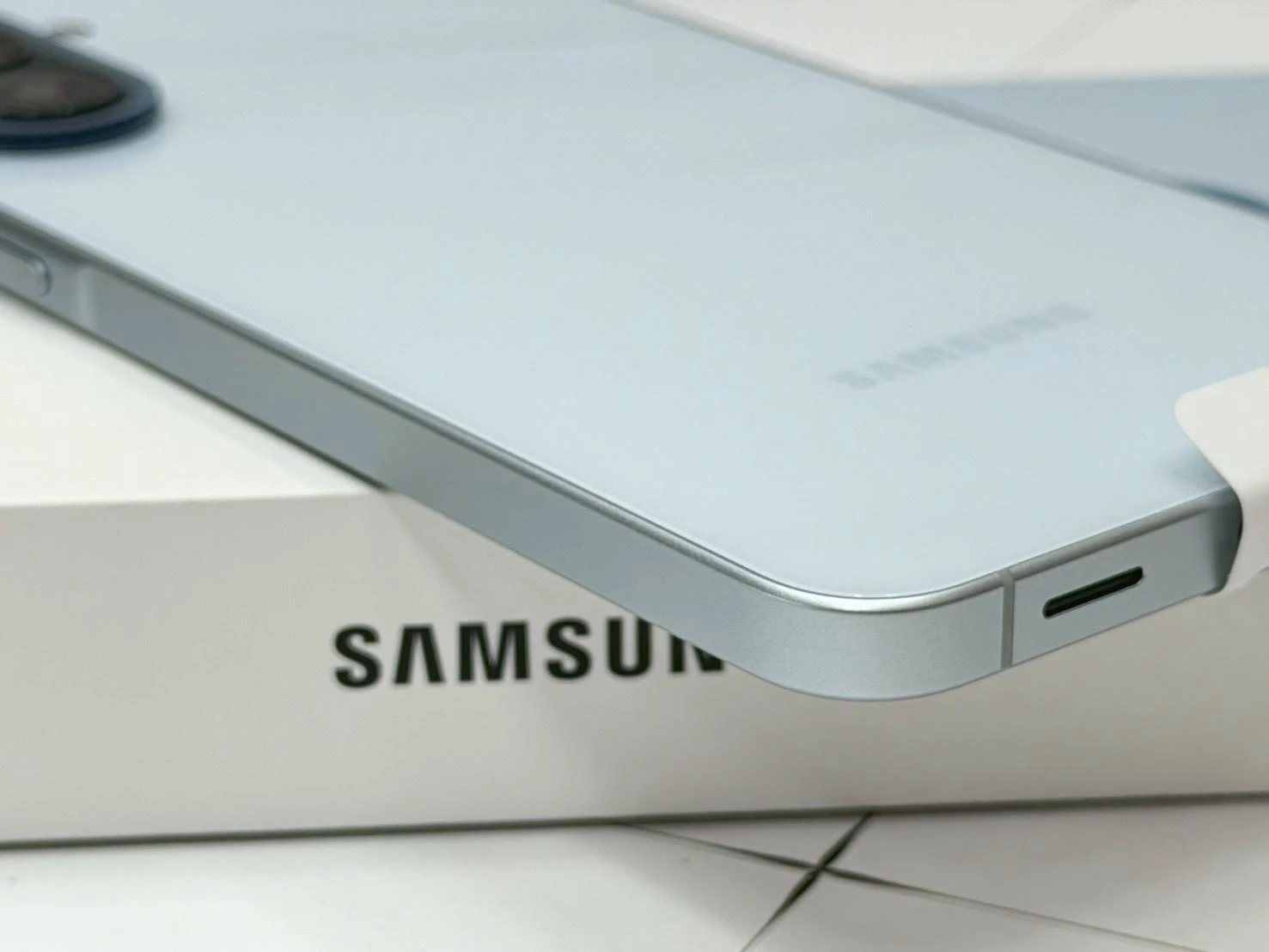? SAMSUNG Galaxy A07 (4+128G) 紫 展示機 門市保固三個月 有盒裝有配件