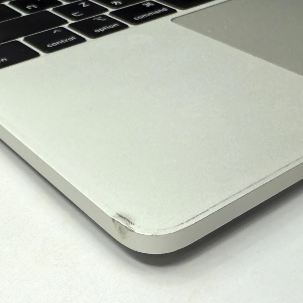 MacBook Pro 13 寸 2018 年  (8+256G)  極新！！！電池100% 循環3