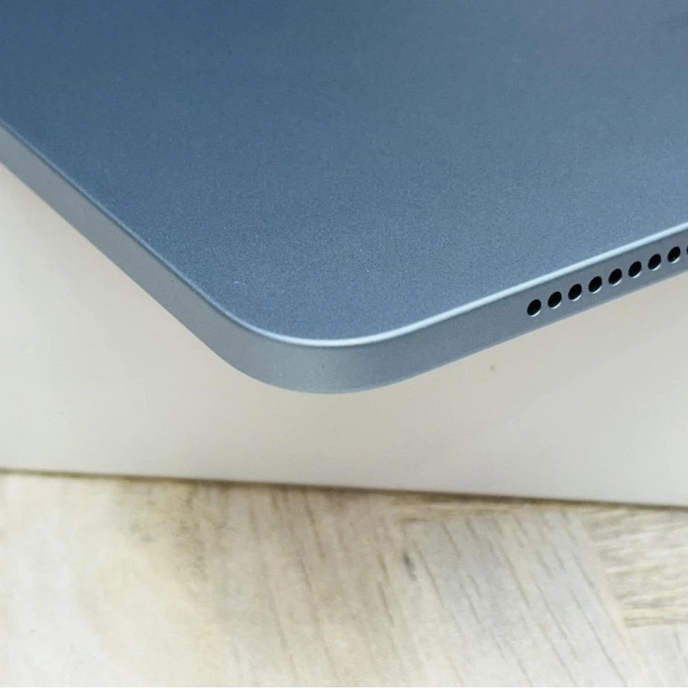 iPad Air 4 64G WiFi版 藍 電池84% 循環177次 無盒裝有配件 