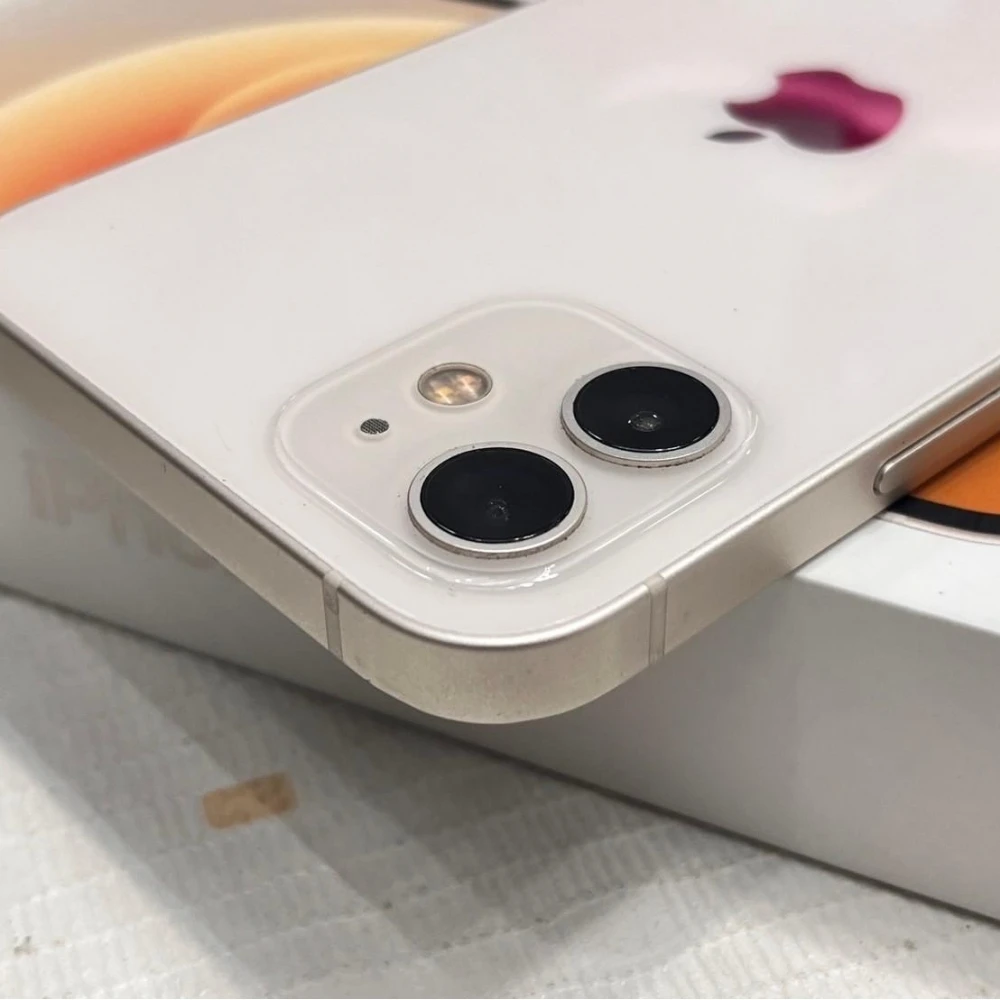 iPhone 12 64g 白 電池80% 有盒裝有配件
