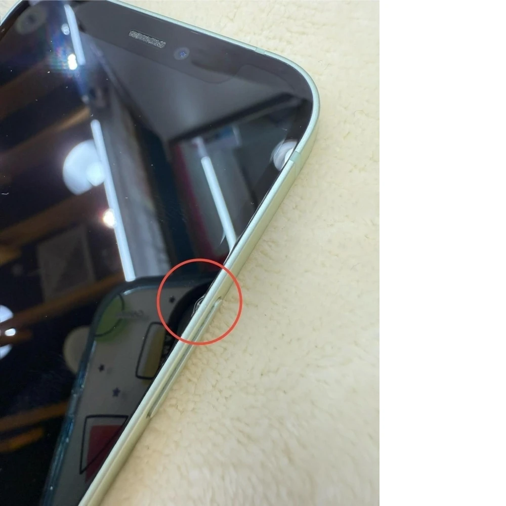 iPhone 12 mini 128g 綠 電池74% 螢幕有小傷 無盒裝有配件