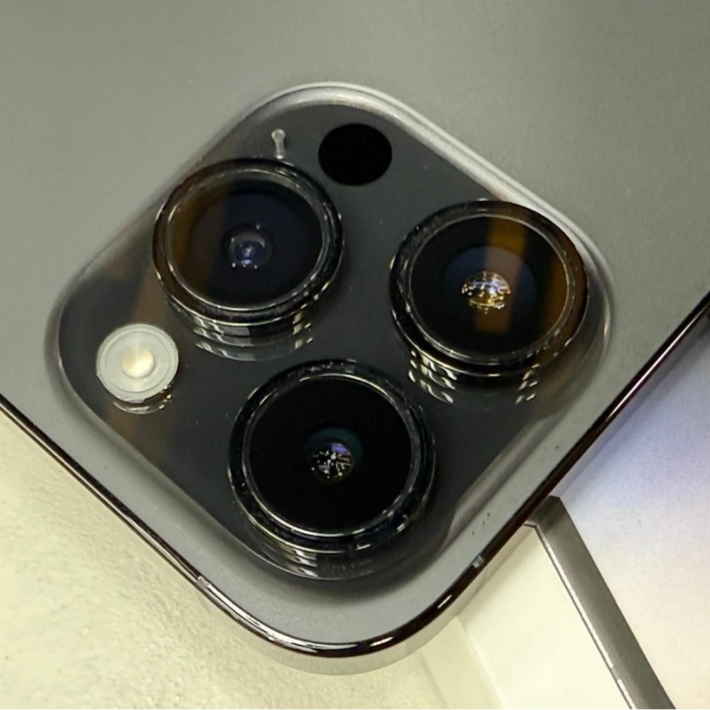 iPhone 14 Pro 256g 黑 換過原廠相機 電池86% 有盒裝有配件