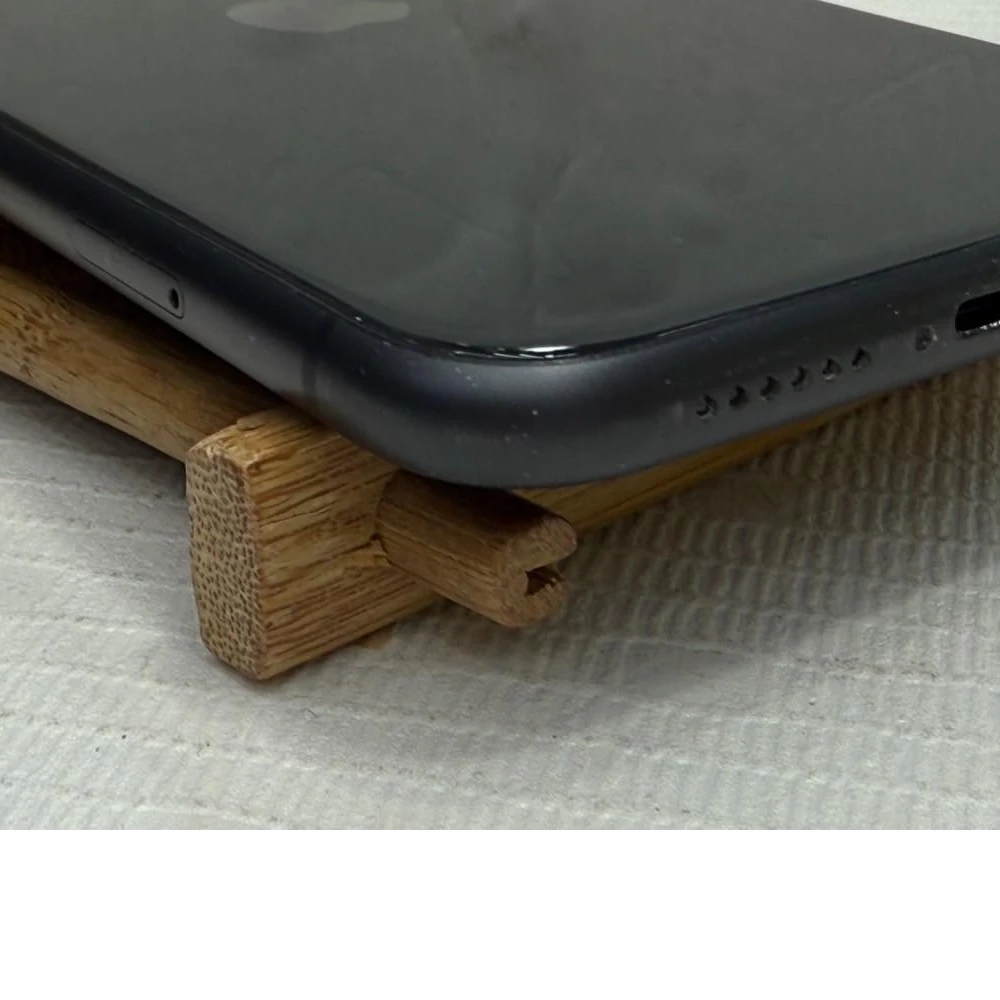 iPhone 11 64g 黑 電池78% 無盒裝有配件