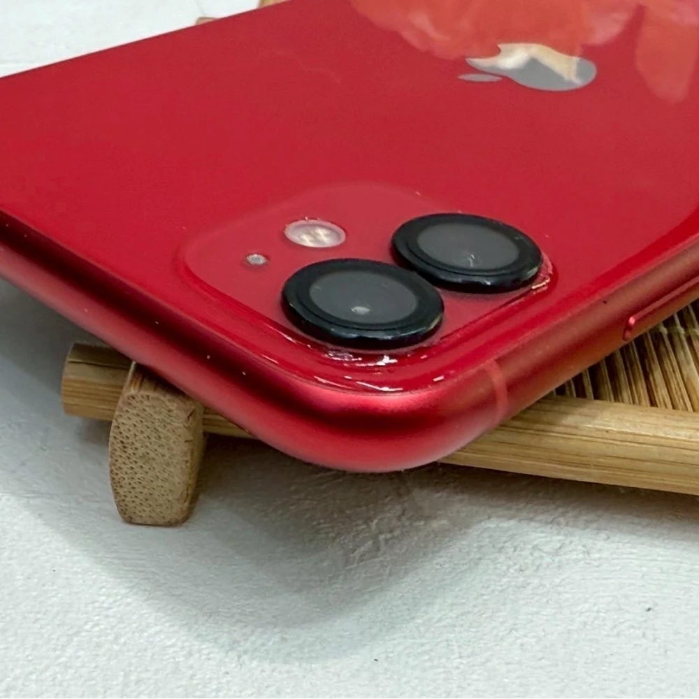 iPhone 11 64g 紅 電池76% 無盒裝有配件