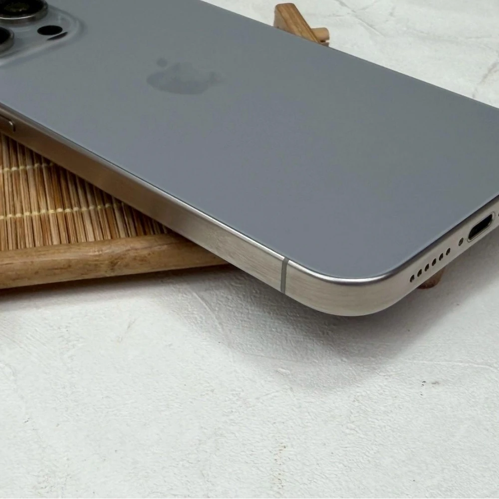 iPhone 15 Pro max 512g 鈦 電池91% 無盒裝有配件