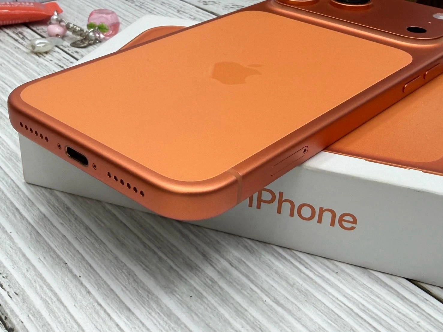 iPhone 17 Pro max 256g 橘 電池92% 有盒裝有配件