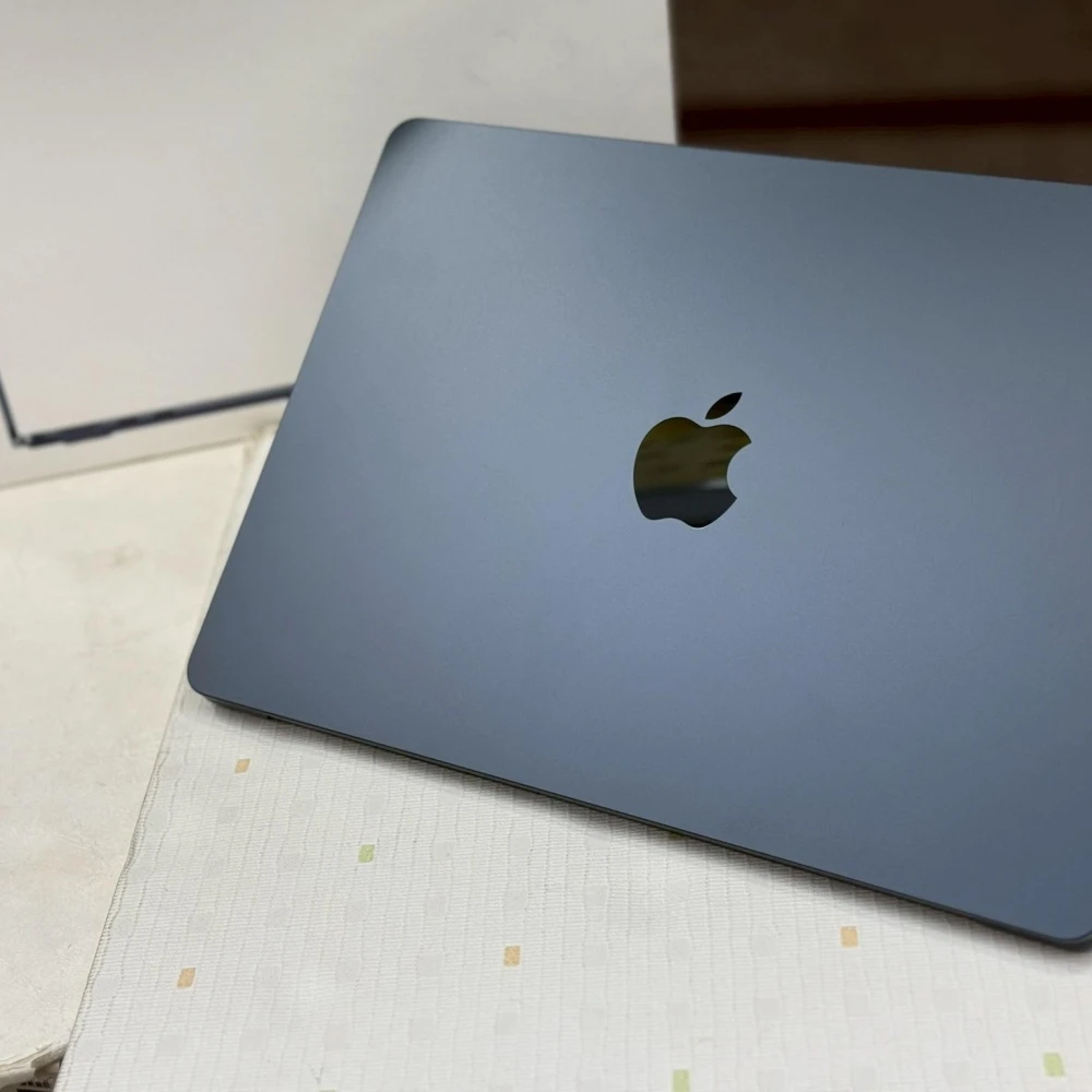 2024 MacBook Air 13吋 M3晶片 保固到2025/06/30 8GB/256GB 