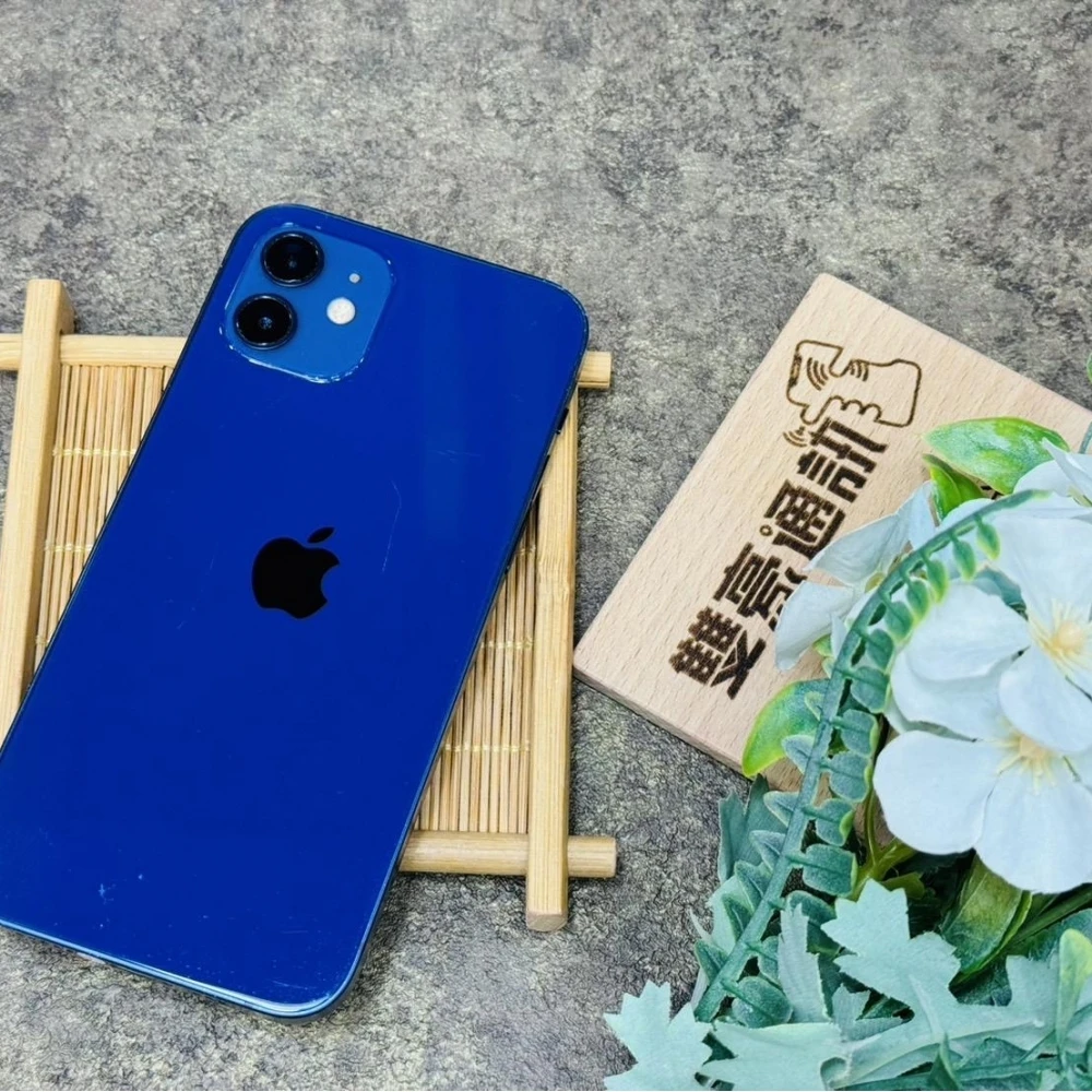 iPhone 12 64G 藍 電池100% 無盒裝 有配件