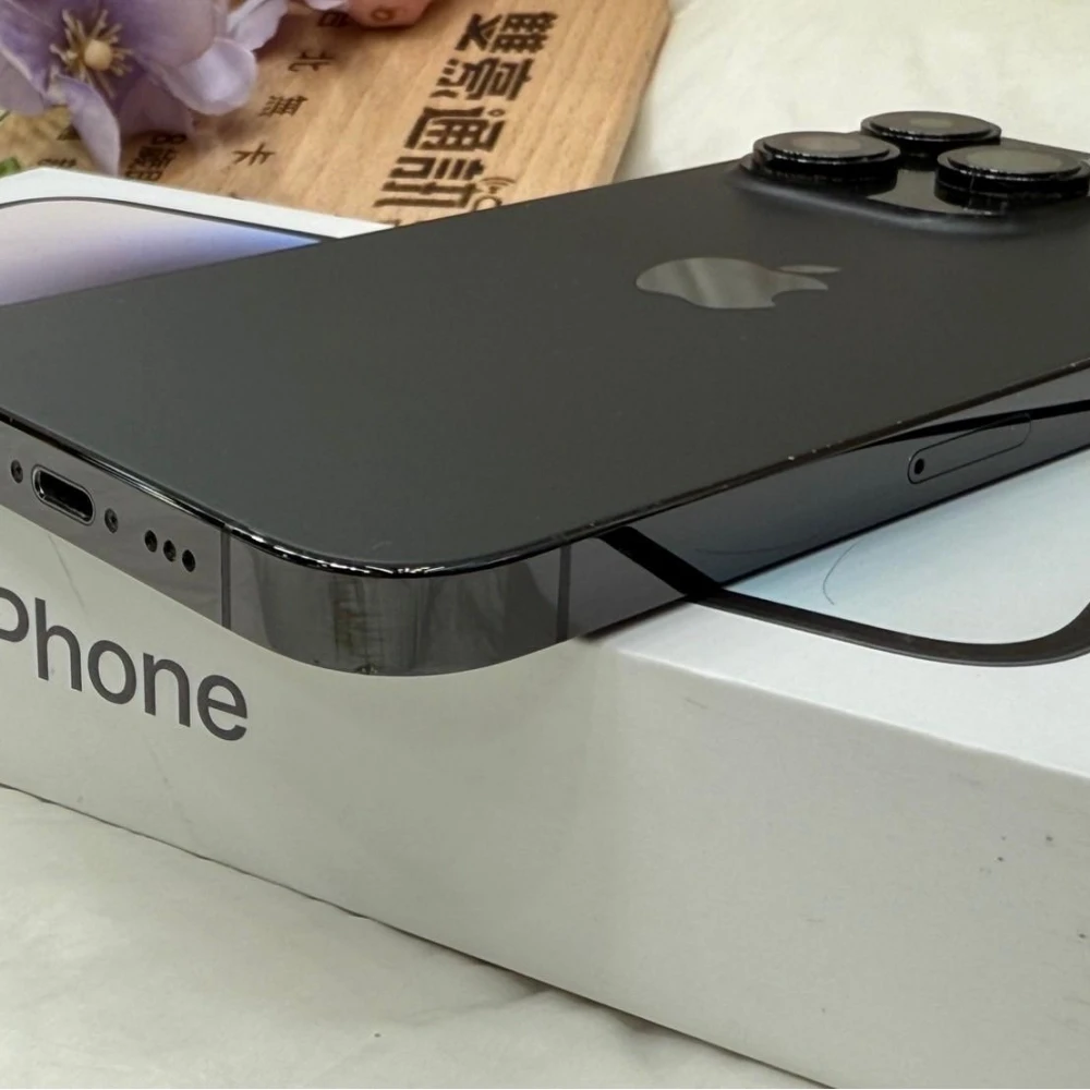 iPhone 14 Pro 256g 黑 電池100% 有盒裝有配件