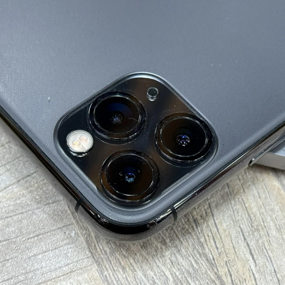 IPhone11ProMax 256G電池94% 有盒裝 有配件