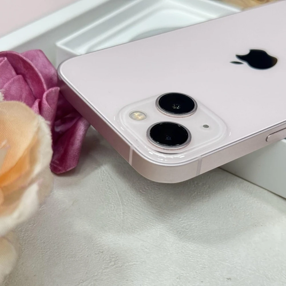 iPhone 13 128g 粉 電池86%  有盒裝有配件 （有一角傷）