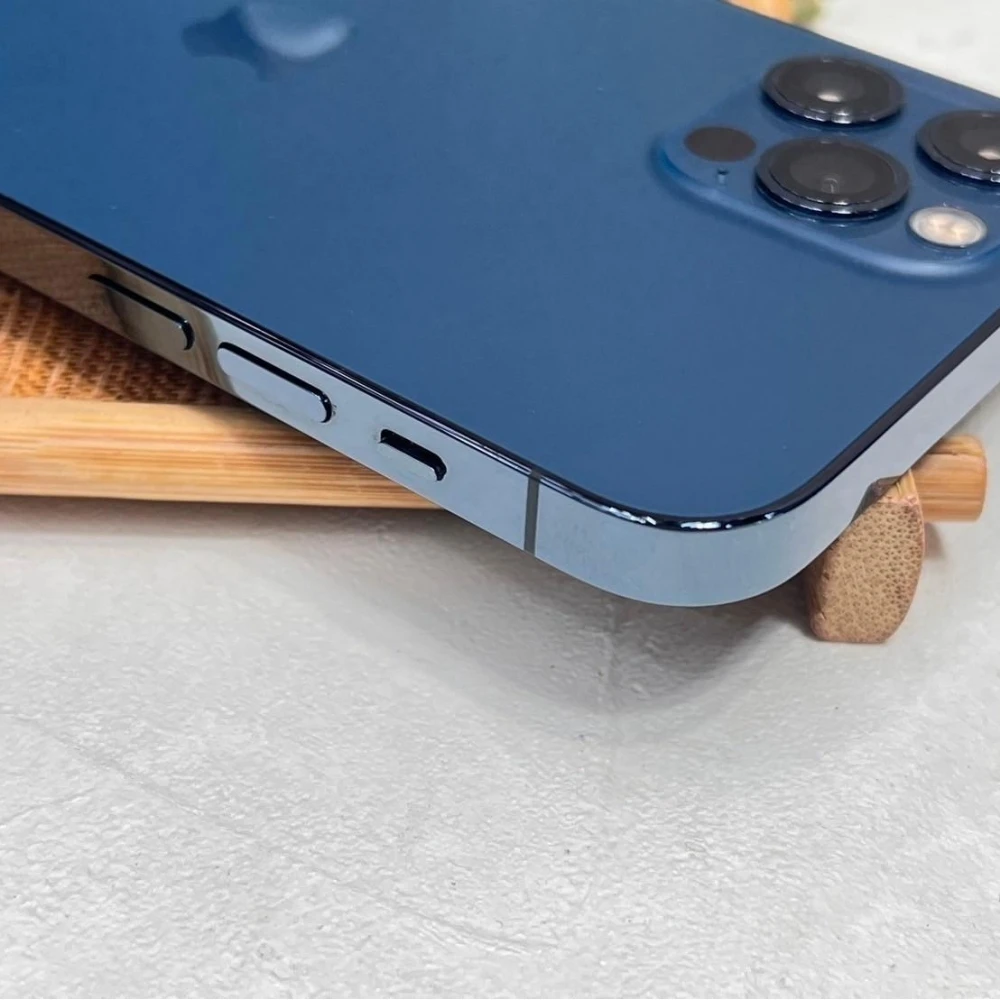 iPhone 12 pro 128g 藍 電池79% 無盒裝有配件