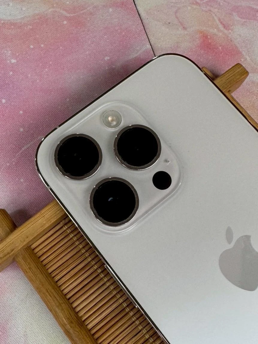 iPhone 14 pro 256g 白 電池77% 無盒裝有配件