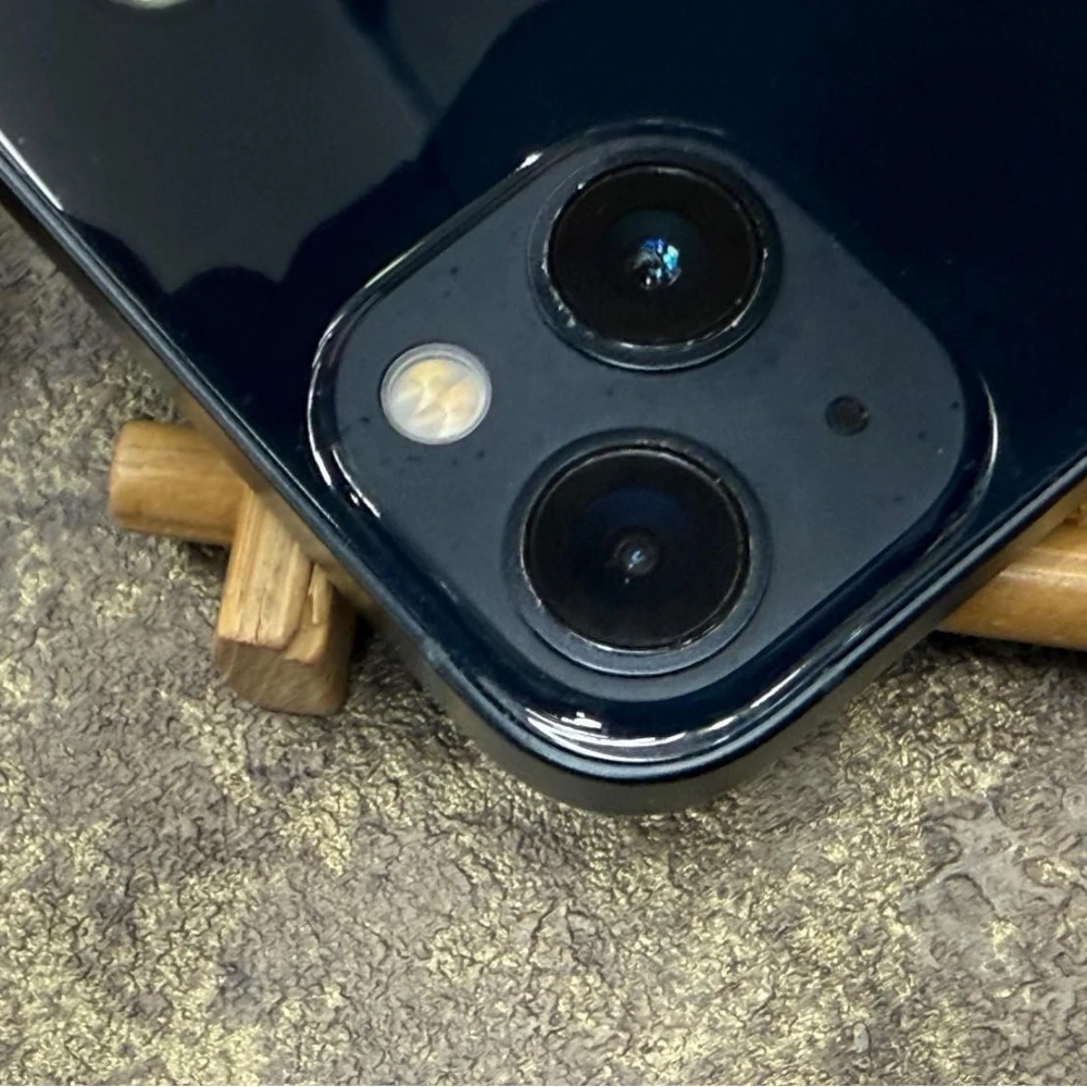 iPhone 13 128g 黑 副廠電池100% 換過副廠螢幕 無臉部識別 無盒裝有配件