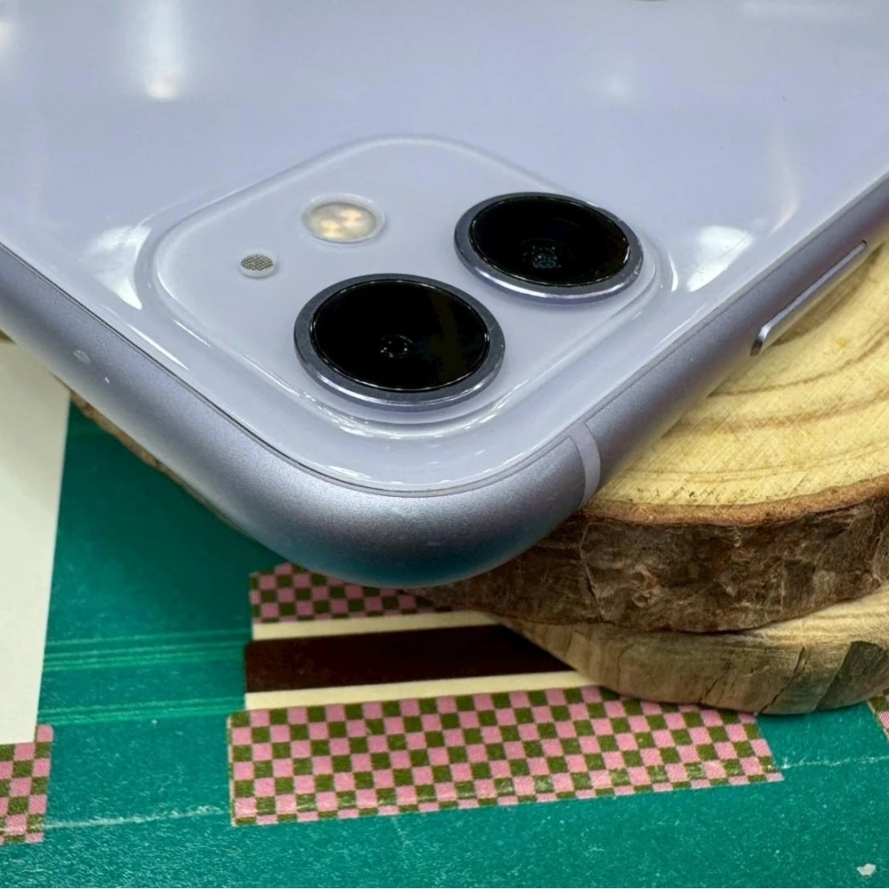 iPhone 11 64g紫 電池76% （有使用痕跡） 無盒裝有配件 