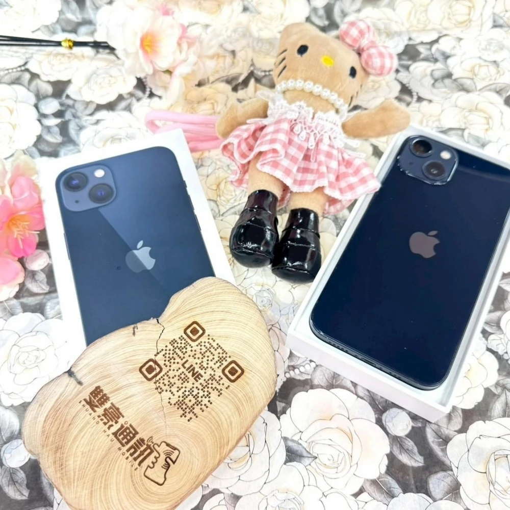 iPhone 13  256g 黑 電池69% 無盒裝有配件