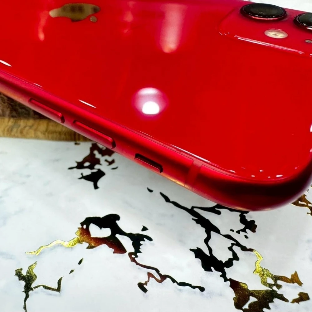 iPhone 11 64G 紅 電池76% 無盒裝有配件