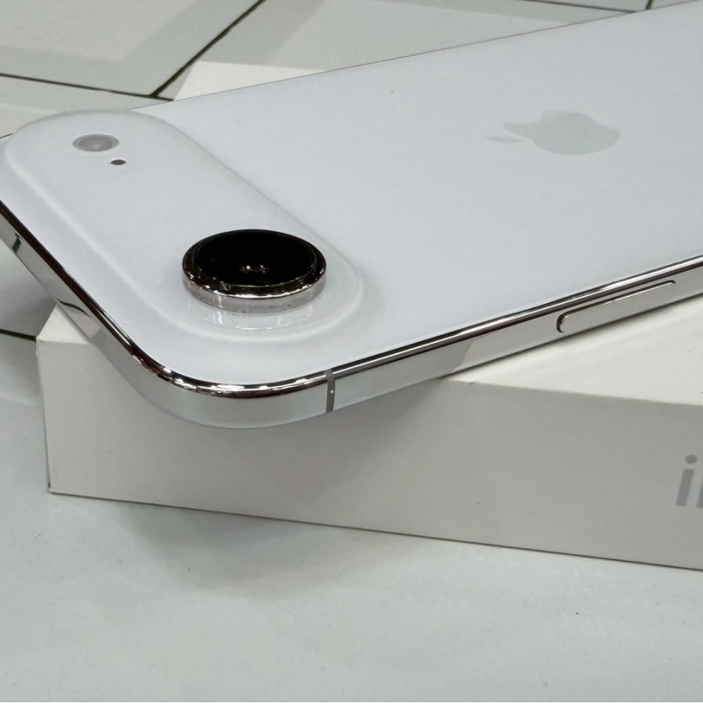 iPhone 17 Air 256g 白 電池100% 循環189次 保固到2026/11/22 有