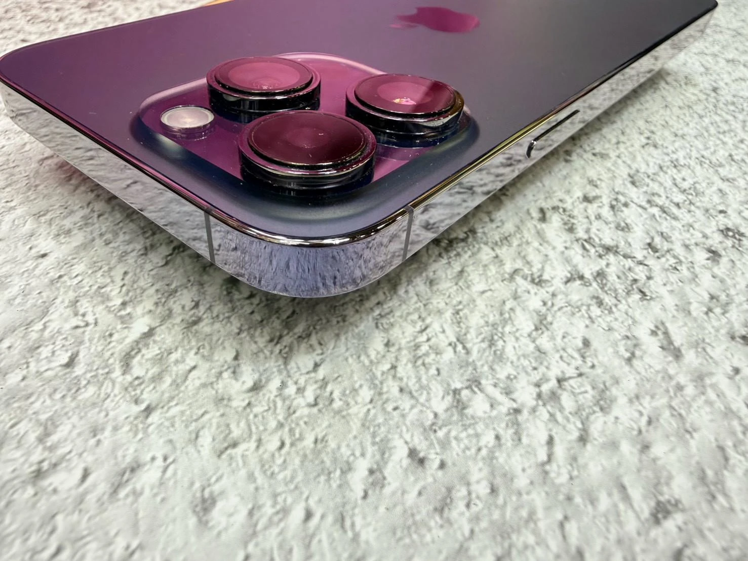 iPhone 14 pro ma 128G 紫 電池75% 無盒裝有配件