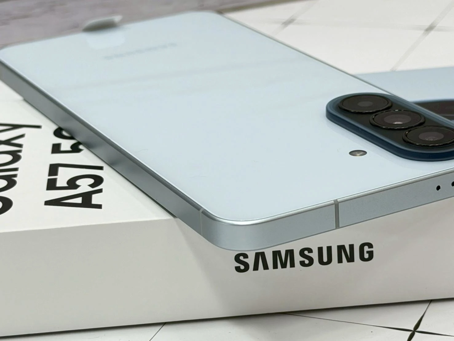 ? SAMSUNG Galaxy A07 (4+128G) 紫 展示機 門市保固三個月 有盒裝有配件