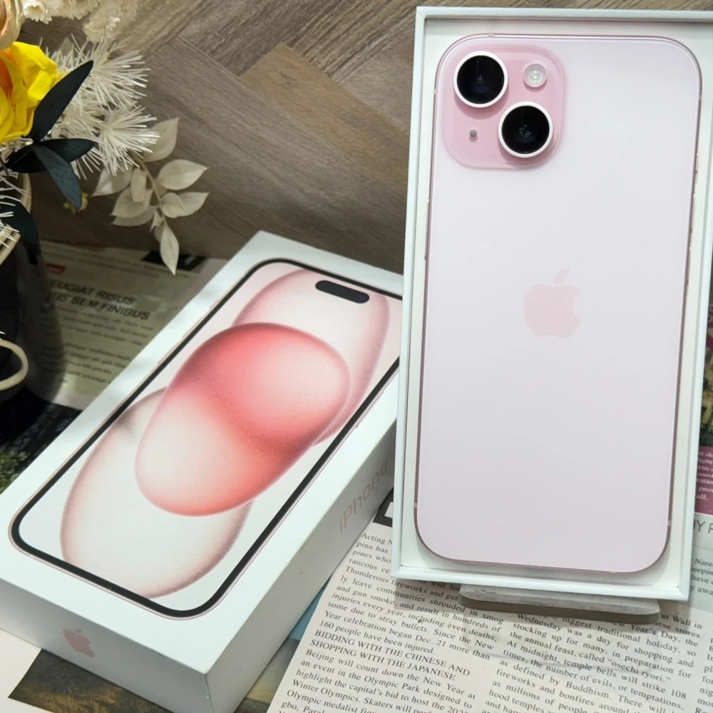 iPhone  15 128G  粉色 電池88 % 全機無傷 超漂亮 有盒裝有配件