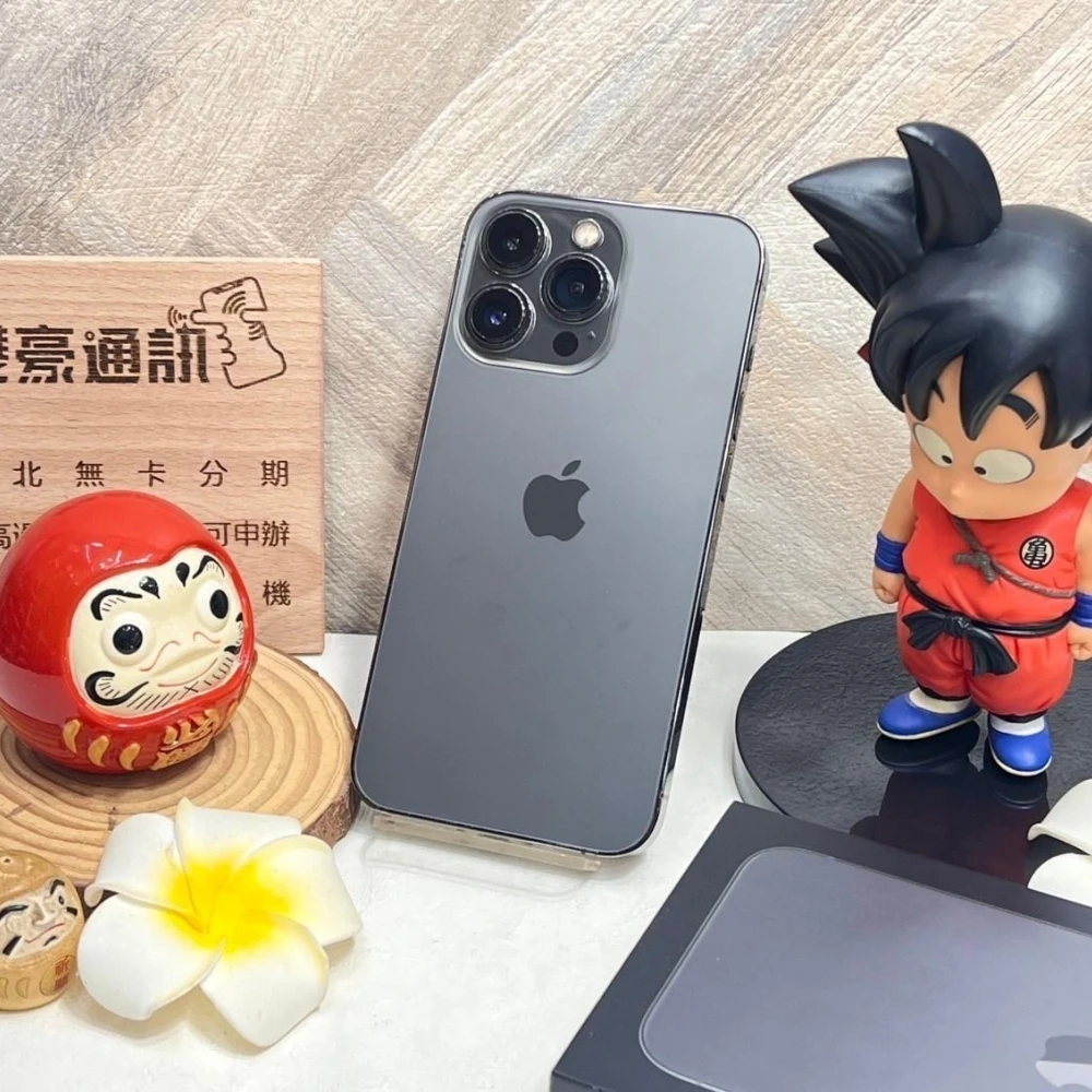 iPhone 13 Pro 128g 黑 電池76% 有盒裝有配件