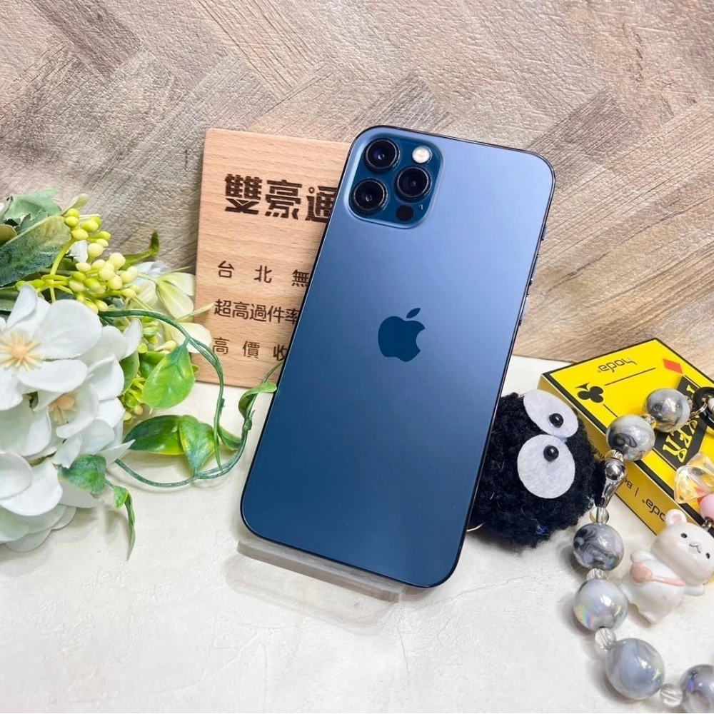 iPhone 12 pro 128g 藍 電池76% 相機廣角鏡0.5壞掉 有盒裝有配件