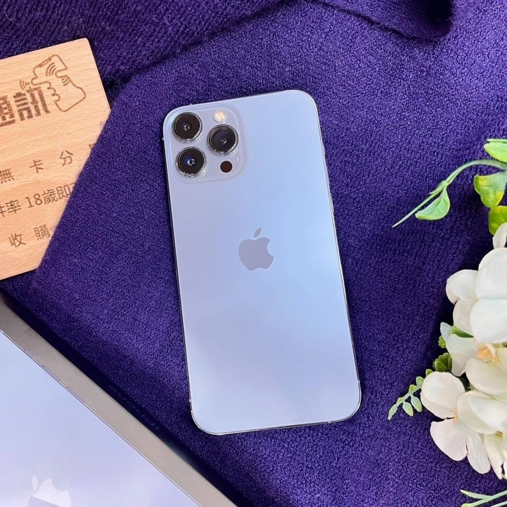iPhone 13 PRO MAX 256g  藍 電池82%  有盒裝有配件