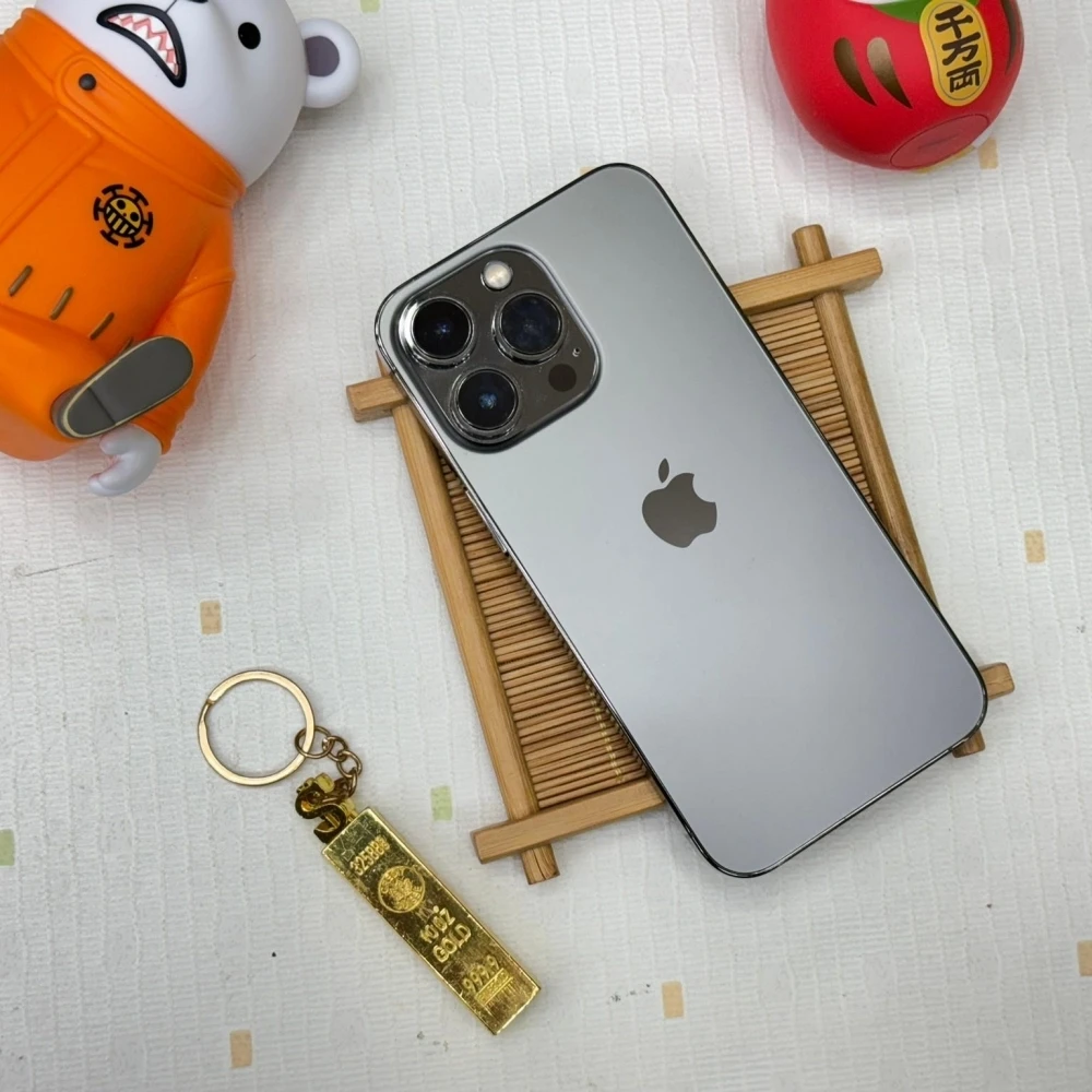 iPhone 13 Pro 128g 黑 電池100%  無盒裝有配件