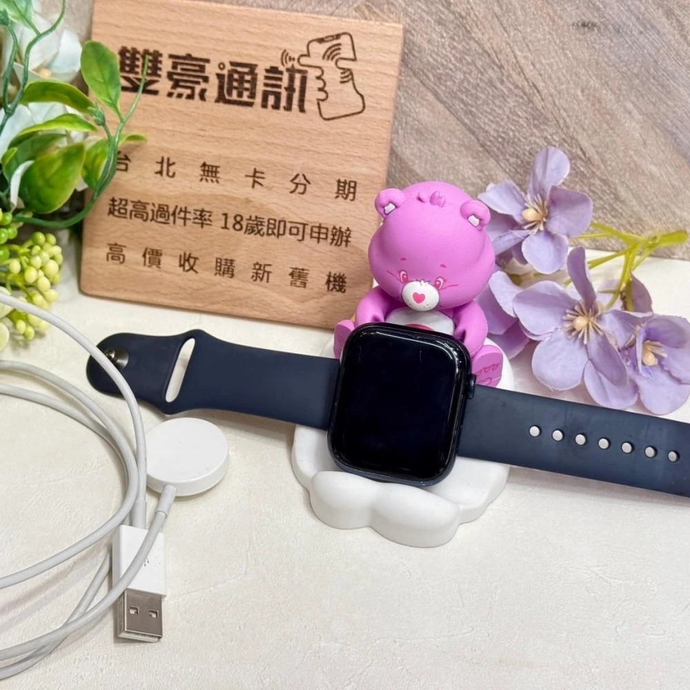 Apple Watch 7 45mm GPS版 黑色 電池84% 無盒裝有配件